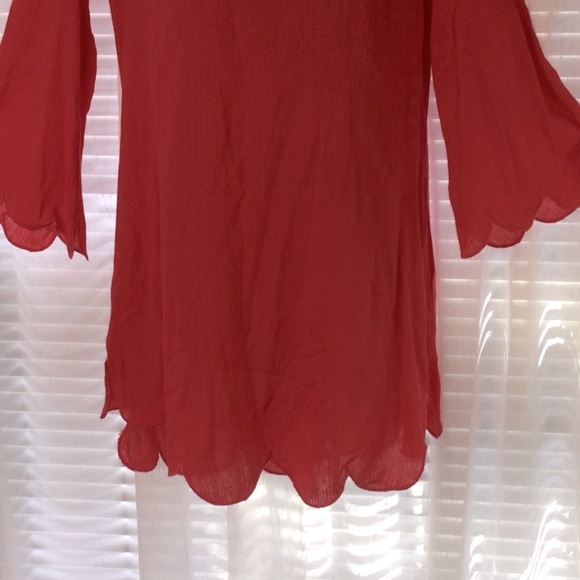 Francesca's Scalloped Edge Cover Up Sz S/M - Picture 4 of 9